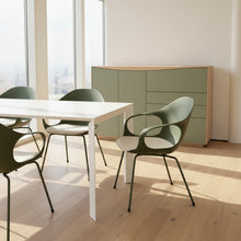 Laden Sie das Bild in den Galerie-Viewer, Kristalia Essgruppe Nori mit Schalenstuhl Elephant Chair