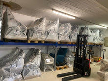 Laden Sie das Bild in den Galerie-Viewer, Bild der Jori Lagerware bei Möbel Zeppenfeld Olpe, Jori Relaxsessel sofort verfügbar