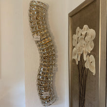 Laden Sie das Bild in den Galerie-Viewer, Wandleuchte, Deckenleuchte "Volans" Marchetti mit Kristallen 3-tlg vergoldet