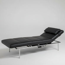 Laden Sie das Bild in den Galerie-Viewer, IPDesign Daybed Campus (Deluxe) & Zubehör – Leder Galaxy schwarz, glatt oder Steppung - Möbelhaus H. Zeppenfeld GmbH