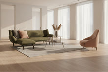 Laden Sie das Bild in den Galerie-Viewer, Leolux Devon Sofa – kleines Designerstück in modernem Wohnzimmer