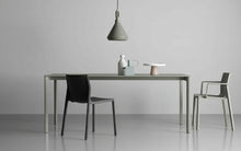 Laden Sie das Bild in den Galerie-Viewer, Maki Esstisch London grey