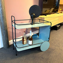 Laden Sie das Bild in den Galerie-Viewer, Modulare Interior Barwagen Barwagen Designmöbel Sauerland Möbel zeppenfeld Olpe