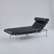 Laden Sie das Bild in den Galerie-Viewer, IPDesign Daybed Campus (Deluxe) & Zubehör – Leder Galaxy schwarz, glatt oder Steppung - Möbelhaus H. Zeppenfeld GmbH