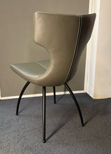 Laden Sie das Bild in den Galerie-Viewer, 2 Leolux Callas Fino – Ausstellungsstücke in Leder Wapiti 400 Toerako