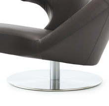 Laden Sie das Bild in den Galerie-Viewer, Detail Leolux Parabolica: Übergang Sitzschale aus braunem Leder zum runden Tellerfuß aus Metall