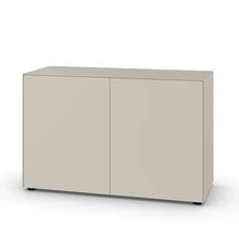 Laden Sie das Bild in den Galerie-Viewer, Piure Nex Pur Box 1536778 in Silk – 2-türiges Sideboard 120×75×48 cm, Tip-On