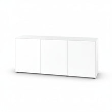 Laden Sie das Bild in den Galerie-Viewer, Piure Nex Pur Box Sideboard 2020500 in Mattlack Weiß – 3 Türen, modernes Design, 180 × 75 × 48 cm