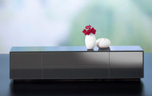 Laden Sie das Bild in den Galerie-Viewer, Scholtissek Lowboard Novus 2 Türen, 1 Klappe, 1 Schub 200 x 47 x 47 cm, verschiedene Farben Scholtissek Lowboard Novus 2 Türen 1 Klappe, 1 Schub Möbel Zeppenfeld Olpe Designmöbel Sauerland