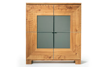 Laden Sie das Bild in den Galerie-Viewer, Scholtissek mittlerer Schrank Varus knorrige Eiche mit anthrazitfarbigem Glas