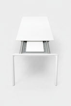 Laden Sie das Bild in den Galerie-Viewer, Kristalia Esstisch Maki italienische Designmöbel Ausziehtisch Möbel Zeppenfeld Olpe Sauerland (2)