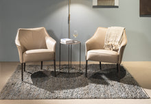 Laden Sie das Bild in den Galerie-Viewer, Kleiner JORI Fuga JR-9980 Sessel in Wohnsituation, niedrige Rückenlehne, kompakte Maße