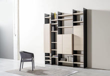 Laden Sie das Bild in den Galerie-Viewer, Sudbrock Scala – Frontansicht, 324×256,5×35/45 cm, Regal/Wohnschrank, variabel planbar