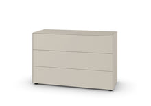 Laden Sie das Bild in den Galerie-Viewer, Elegante Kommode Piure Nex Pur Box Modell 1536776 in Seidenbeige mit drei Schubkästen, minimalistisch und modern.
