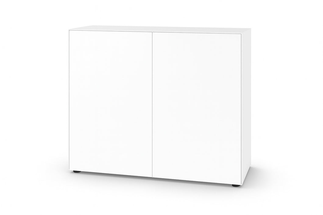Freisteller der Piure Nex Pur Box 2016300 in Weiß – modernes Türmodul mit 2 grifflosen Türen, matt lackiert, 120 × 100 × 48 cm.