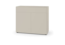 Laden Sie das Bild in den Galerie-Viewer, Design-Sideboard mit seidenmatter Oberfläche und grifflosem Look in Silk
