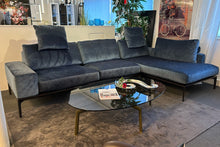Laden Sie das Bild in den Galerie-Viewer, Ausstellungsstück Abverkauf Sale Bielefelder Werkstätten Sofa Spirit Möbel zeppenfeld Olpe Designmöbel Sauerland Longchair Ecksofa Wohnlandschaft
