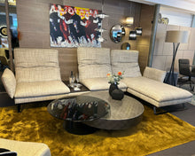 Laden Sie das Bild in den Galerie-Viewer, Bielefelder Werkstätten Ecksofa Heaven, Funktionssofa Stoff Longchair links oder rechts anbaubar!
