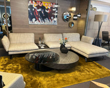 Laden Sie das Bild in den Galerie-Viewer, Bielefelder Werkstätten Ecksofa Heaven, Funktionssofa Stoff Longchair links oder rechts anbaubar!
