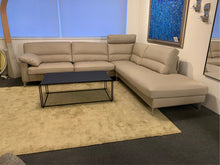 Laden Sie das Bild in den Galerie-Viewer, Erpo Wohnlanschaft GA400 AERA Espero kubisches Sofa wie Cor Conseta Möbel Zeppenfeld Olpe Designmöbel Sauerland
