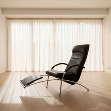 Laden Sie das Bild in den Galerie-Viewer, Relaxsessel Curve von IP DESIGN in verschiedenen Farben und Materialien – individuelle Gestaltungsmöglichkeiten für Ihr Zuhause
