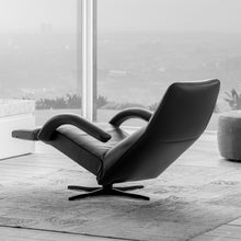 Laden Sie das Bild in den Galerie-Viewer, Detailansicht des JORI JR-3390 Yoga Sessel mit Multimove-Funktion und hochwertigem Lederbezug Cavila Black – eleganter Relaxsessel für stilvolles Wohnen.
