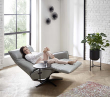 Laden Sie das Bild in den Galerie-Viewer, Nolte Polstermöbel Linca Lounger Möbel zeppenfeld Olpe Designmöbel Sauerland relaxsessel relaxliege (12)
