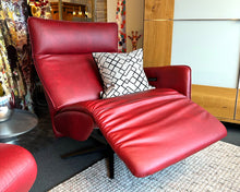 Laden Sie das Bild in den Galerie-Viewer, Nolte Polstermöbel Linca Lounger Möbel zeppenfeld Olpe Designmöbel Sauerland relaxsessel relaxliege (12)
