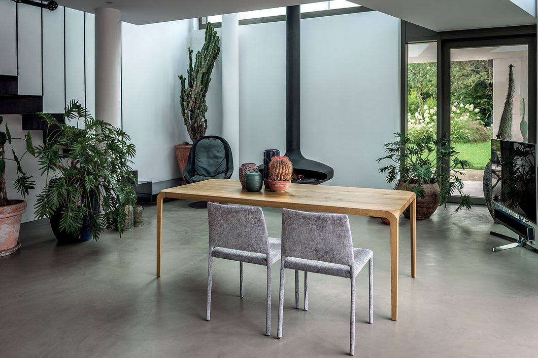 Riva 1920 Esstisch Sleek Karim Rashid Designmöbel Sauerland Möbel Zeppenfeld Olpe