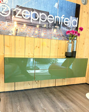 Laden Sie das Bild in den Galerie-Viewer, Scholtissek Lowboard Novus 2  Türen 1 Klappe, 1 Schub 170 x 47 x 47 cm, verschiedene Farben
