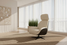 Laden Sie das Bild in den Galerie-Viewer, Trinity Relaxsessel – Leder Galaxy weiß, Holzschale Eiche schwarz, schlankes Drehkreuz, Modernes Ambiente

