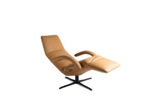 Laden Sie das Bild in den Galerie-Viewer, Seitenansicht des JORI YOGA Relaxsessels JR-7360 in Celia Oro – geeignet für Körpergröße ca. 165–185 cm
