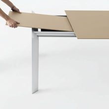 Laden Sie das Bild in den Galerie-Viewer, Kristalia Esstisch Nori 209x100 cm optional verlängerbar - Italienisch
