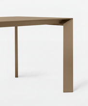 Laden Sie das Bild in den Galerie-Viewer, Nori Kristalia komplett Ottawa Beaver
