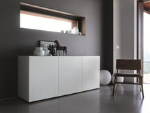 Laden Sie das Bild in den Galerie-Viewer, Mattweißes Sideboard Piure Nex Pur Box 2020500 mit 3 Türen – minimalistisches Wohndesign mit stilvoller Dekoration
