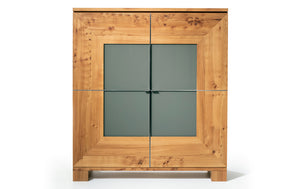 Scholtissek mittlerer Schrank Varus knorrige Eiche mit anthrazitfarbigem Glas