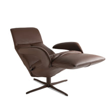 Laden Sie das Bild in den Galerie-Viewer, Jori Symphony JR-7960 Relaxsessel in Leder Celia trufo (dunkelbraun), Ausführung Monomove  4-Stern-Fuß gewellt  in Schwarz 
