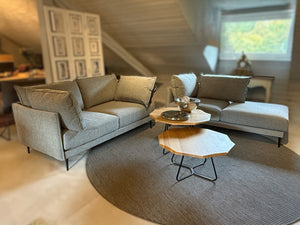 Alva Sofa als Einzelsofa und Longchair flexibel umgestellt – Abverkauf Möbel Zeppenfeld