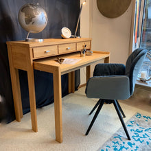 Laden Sie das Bild in den Galerie-Viewer, Sekretär Bordeaux, Form Exclusiv Design, Schreibtisch, Eiche, Kirschbaum oder Nußbaum, Homeoffice
