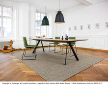 Laden Sie das Bild in den Galerie-Viewer, Barra Esstisch von Girsberger – modernes Esszimmer mit Designmöbel
