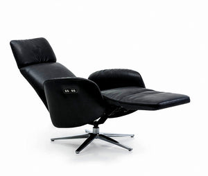 IP Design Relaxsessel Master Möbel Zeppenfeld Olpe Designmöbel Sauerland Ruhesessel 