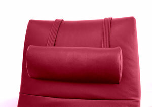 Nackenkissen rot für Jori Relaxsessel

elliptisch breit, Leder Celia Cherry

mit Gegengewicht Edelstahl gebürstet&nbsp;

Breite der Nackenrolle 36 cm

für Sessel wir Yoga, Brainbuilder, Mensana, Casanova, Felini, Idaho, Square, Symphony oder Cosy Ghost
Jori  Nackenkissen Celia cherry rot für Relaxsessel  Brainbuilder Yoga Mensana Square Symphony elliptisch breit Möbel Zeppenfeld Olpe Designmöbel Sauerland