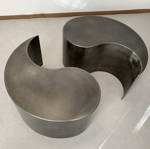 Runder Couchtisch Tao, Rohstahl Ying Yang - Möbelhaus H. Zeppenfeld GmbH