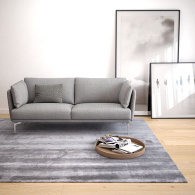 Kompaktes Designsofa Mara für kleine Räume von Weibel Weibel