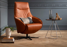 Laden Sie das Bild in den Galerie-Viewer, Sternfuß „Fuß 32“ in cognac – stabiler Stand am TW248
